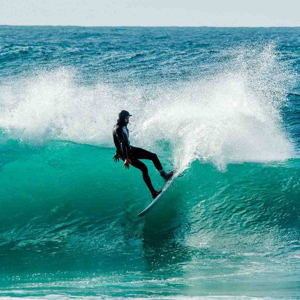Carlos Gomez Escuela de surf los locos 4